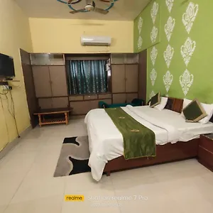 Guest house Gangotri Paying